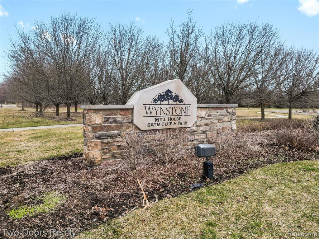 894 BRENTWOOD Court, Oakland, MI — Photo 52