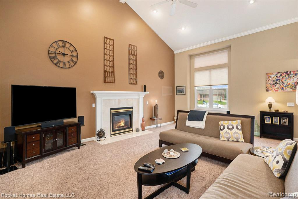 8368 WINDSTONE Court, Goodrich Vlg, MI — Photo 6