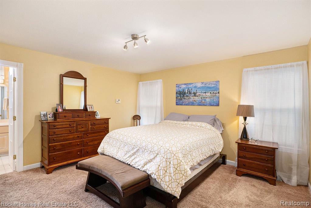 8368 WINDSTONE Court, Goodrich Vlg, MI — Photo 15