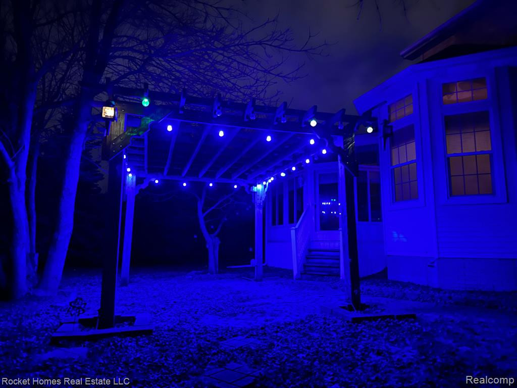 8368 WINDSTONE Court, Goodrich Vlg, MI — Photo 28