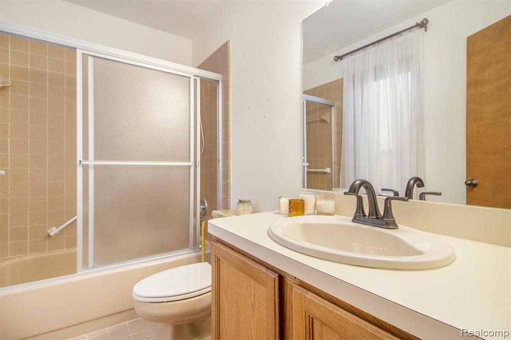 22070 RIVER RIDGE Trail, Farmington Hills, MI 48335 — Photo 15