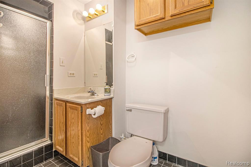 22070 RIVER RIDGE Trail, Farmington Hills, MI 48335 — Photo 20