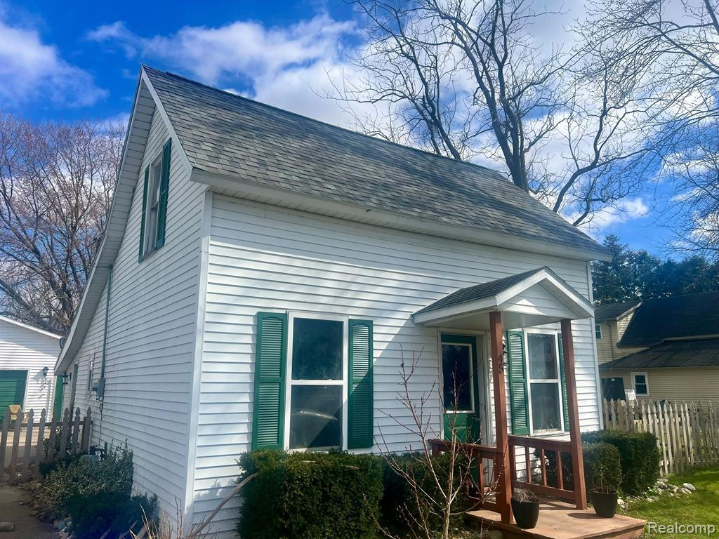 45 JESSIE Street, MI — Photo 2