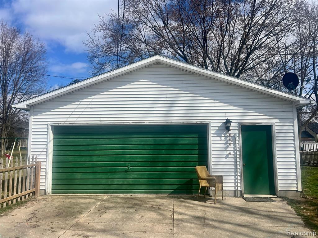 45 JESSIE Street, MI — Photo 4