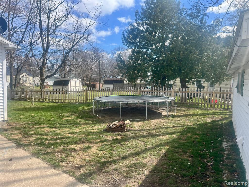 45 JESSIE Street, MI — Photo 5