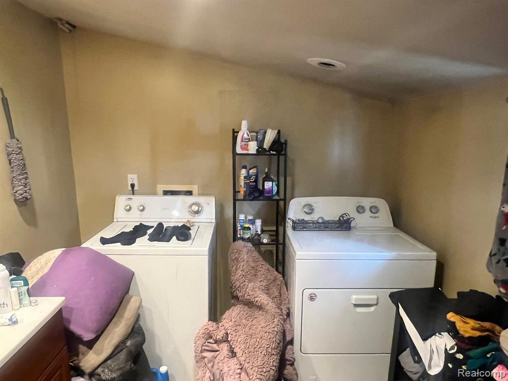 45 JESSIE Street, MI — Photo 15