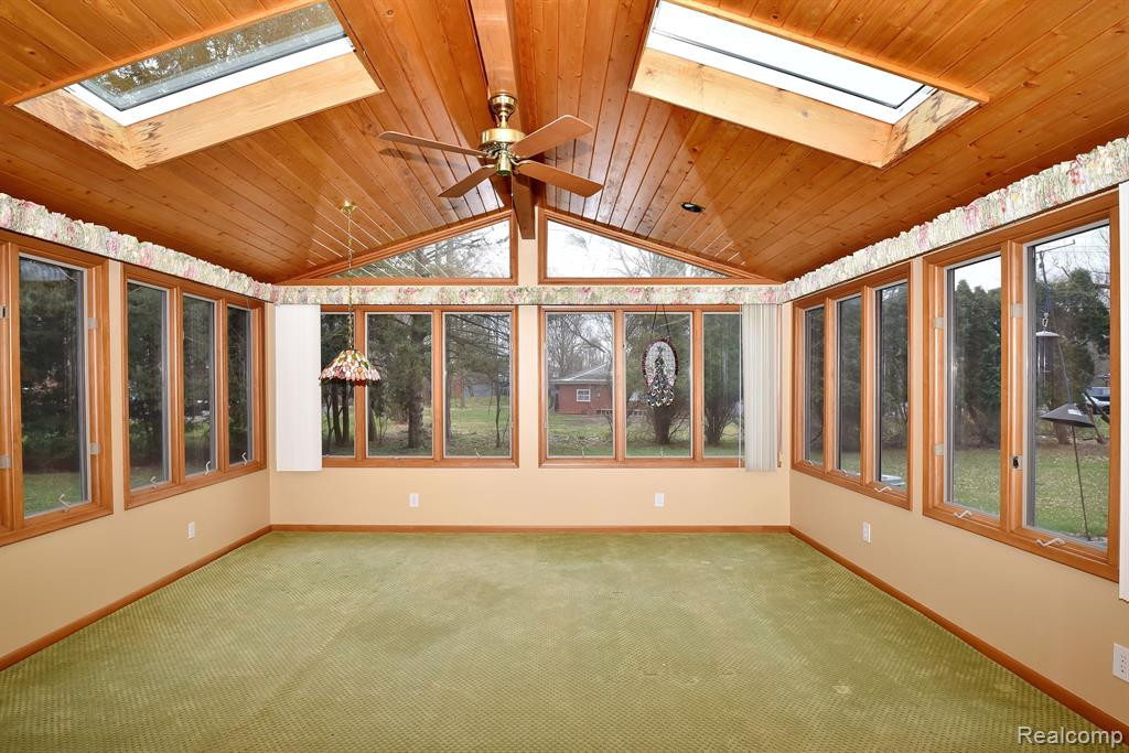 4837 Kew Court, Bloomfield Hills, MI 48301 — Photo 11