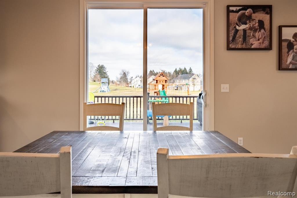 10463 RIVER EDGE Road, York, MI 48176 — Photo 14