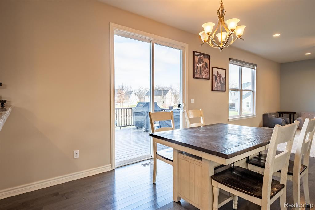 10463 RIVER EDGE Road, York, MI 48176 — Photo 17