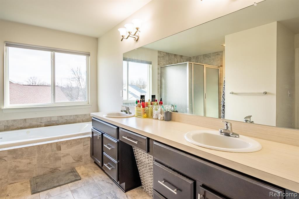 10463 RIVER EDGE Road, York, MI 48176 — Photo 27