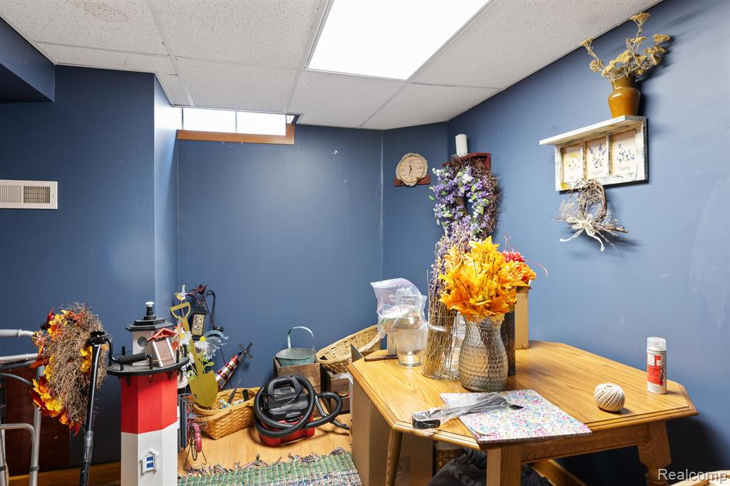 40210 FINLEY Drive, Canton, MI 48188 — Photo 25