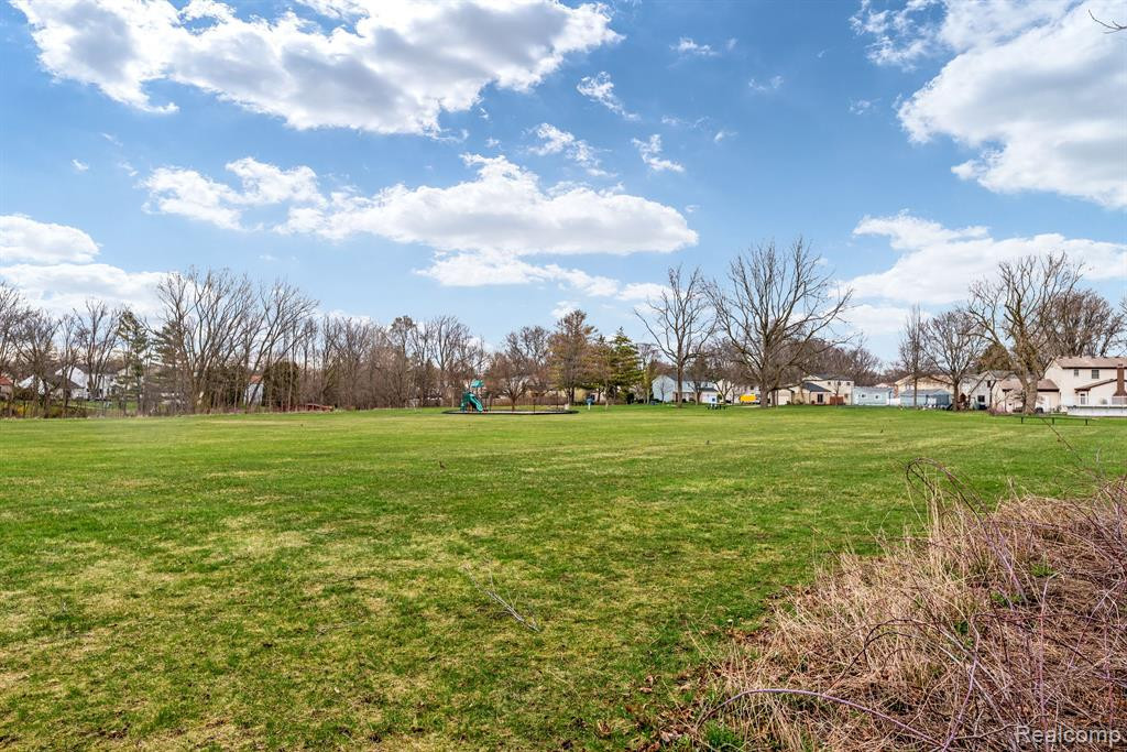 40210 FINLEY Drive, Canton, MI 48188 — Photo 40