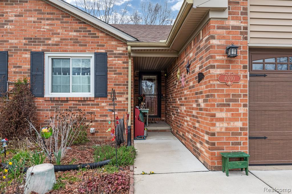 40210 FINLEY Drive, Canton, MI 48188 — Photo 44