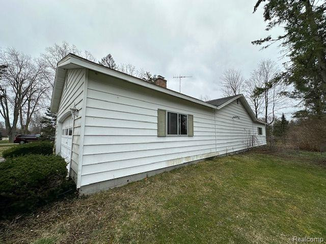 5391 ROBINWOOD Drive, Clyde, MI 48049 — Photo 2