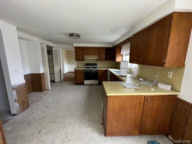 5391 ROBINWOOD Drive, Clyde, MI 48049 — Photo 7