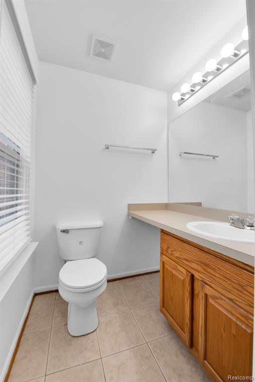 8699 IRONWOOD Drive, Van Buren, MI 48111 — Photo 8