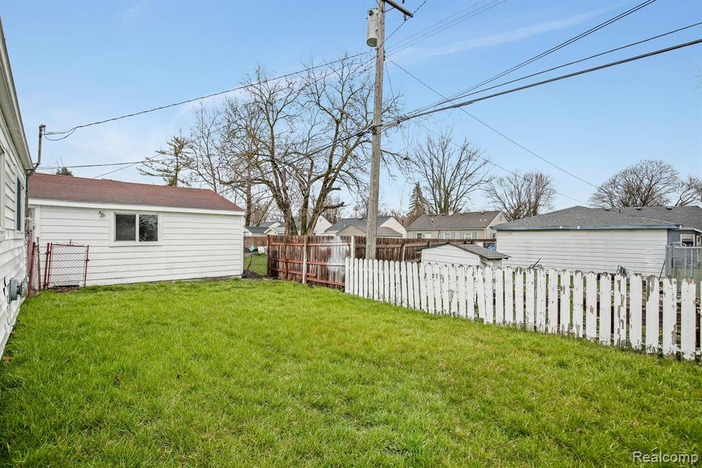 421 BURTON, Ypsilanti, MI 48197 — Photo 21