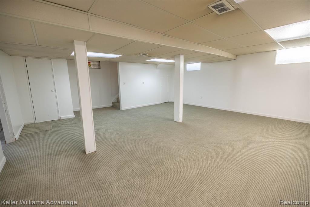 8504 DALE, Center Line, MI 48015 — Photo 16