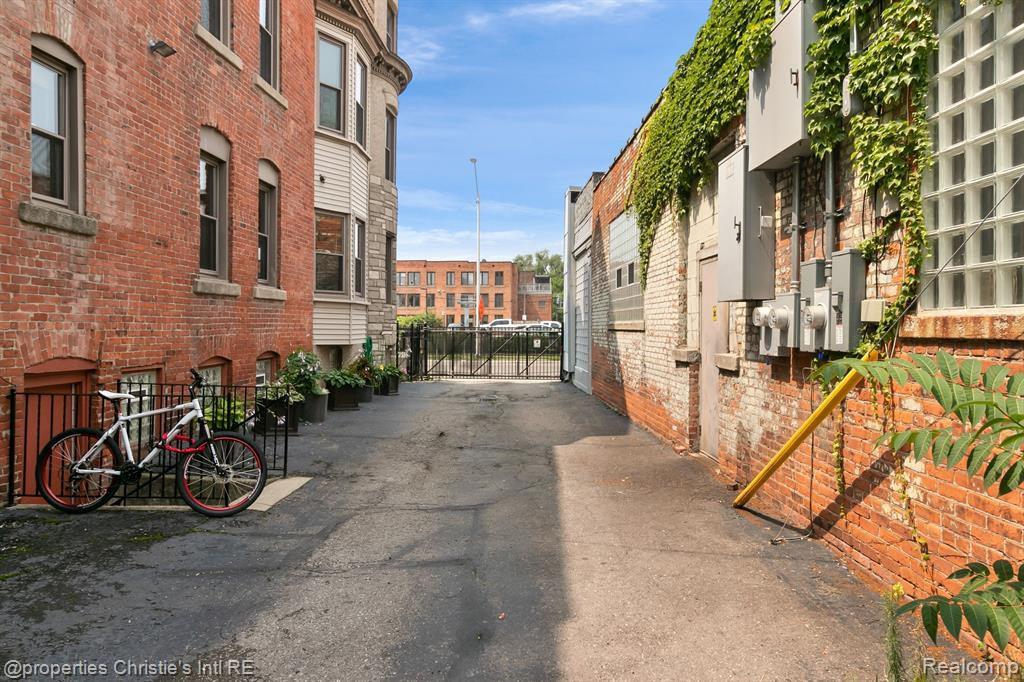 4120 CASS Avenue, 2, Detroit, MI 48201 — Photo 44