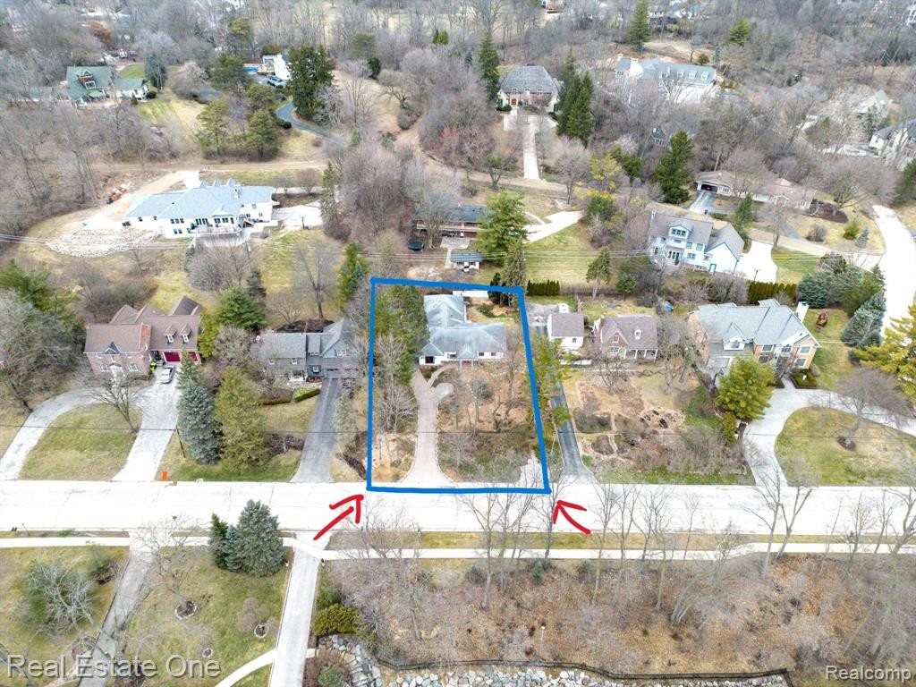 814 W MAIN Street, Northville, MI 48167 — Photo 2