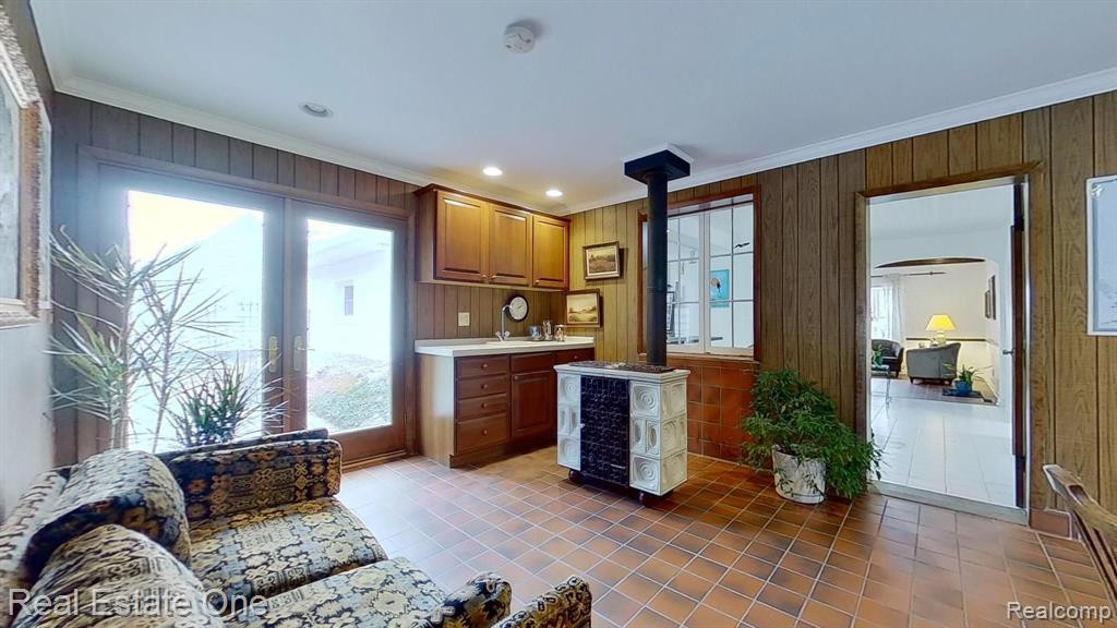814 W MAIN Street, Northville, MI 48167 — Photo 12