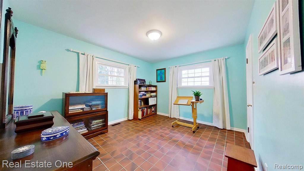 814 W MAIN Street, Northville, MI 48167 — Photo 14