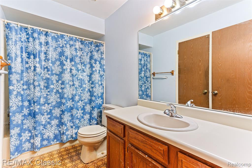 41281 Southwind Drive, Canton, MI 48188 — Photo 16