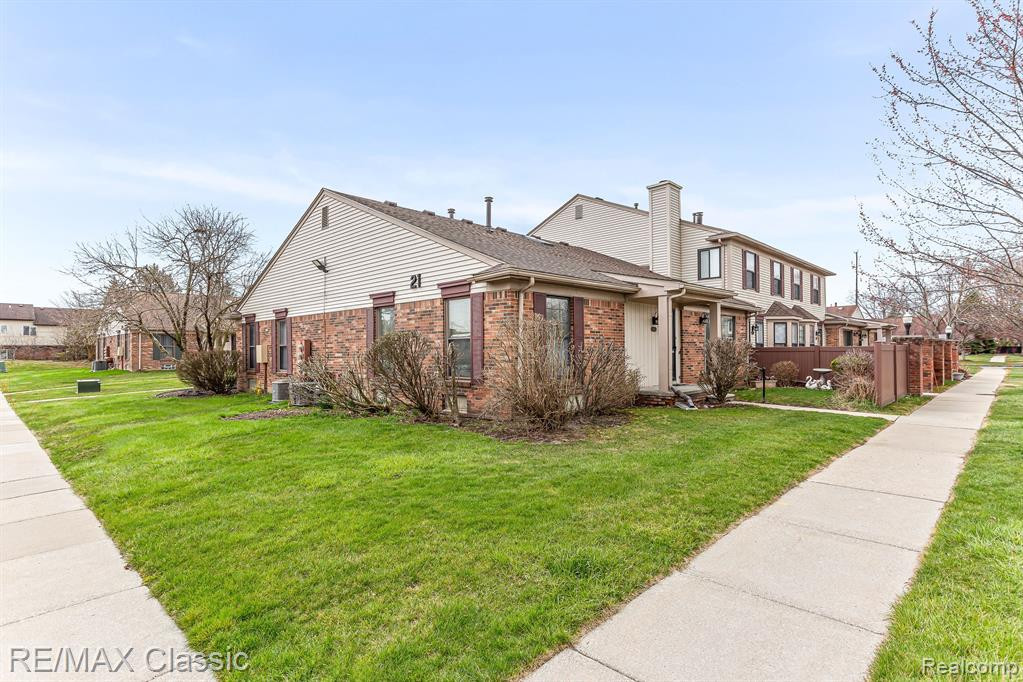 41281 Southwind Drive, Canton, MI 48188 — Photo 26