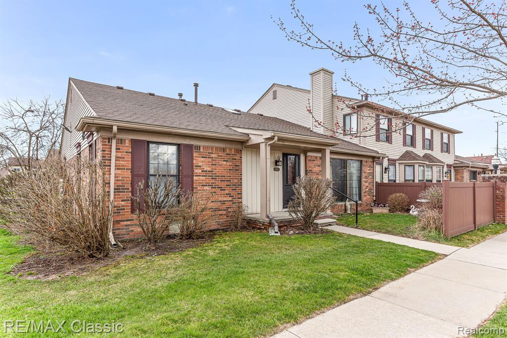 41281 Southwind Drive, Canton, MI 48188 — Photo 32
