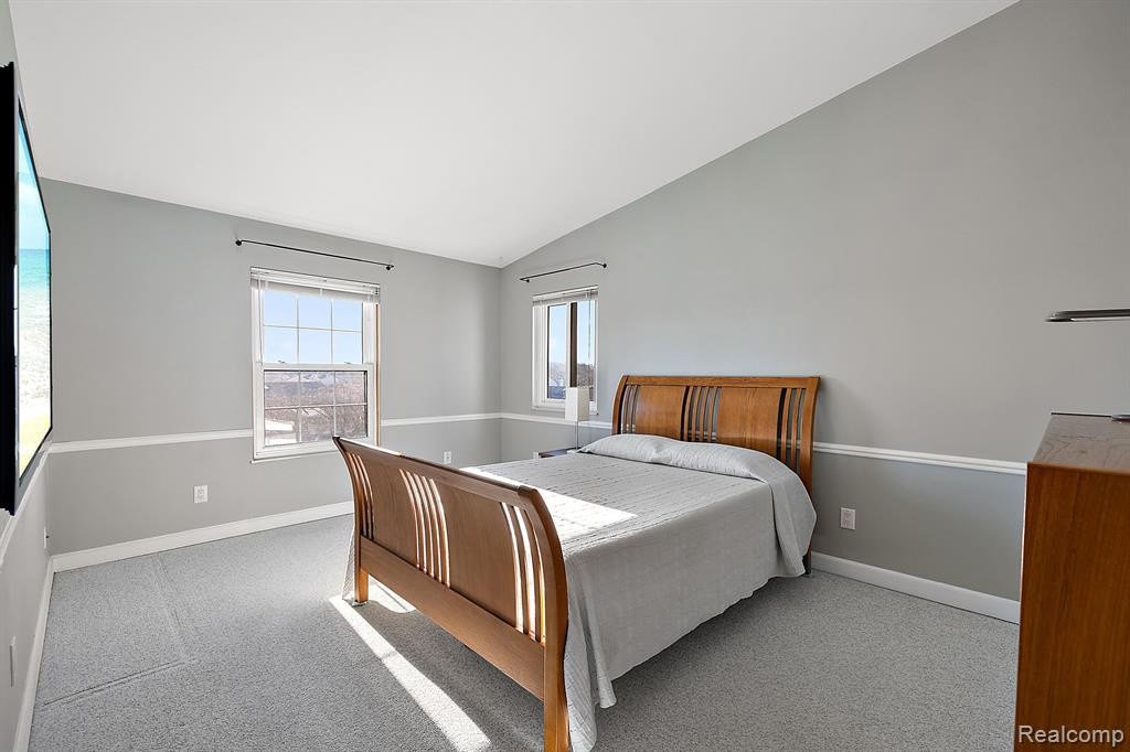 30998 Country, Farmington Hills, MI 48331 — Photo 11