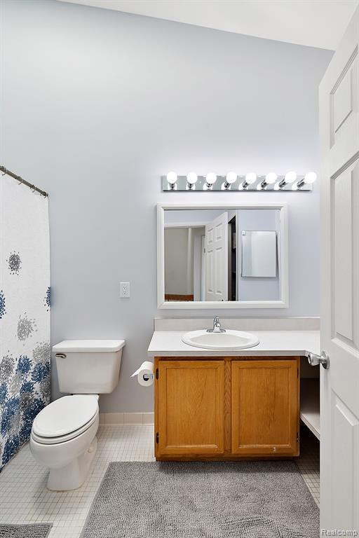 30998 Country, Farmington Hills, MI 48331 — Photo 15