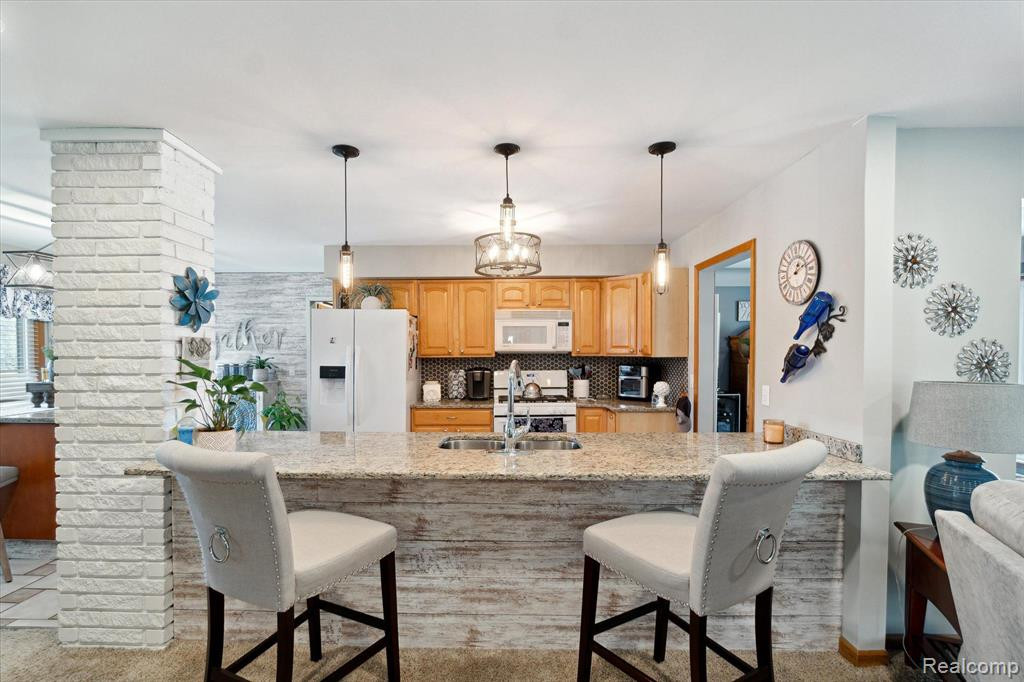 10845 Byron Road, Howell, MI 48855 — Photo 10