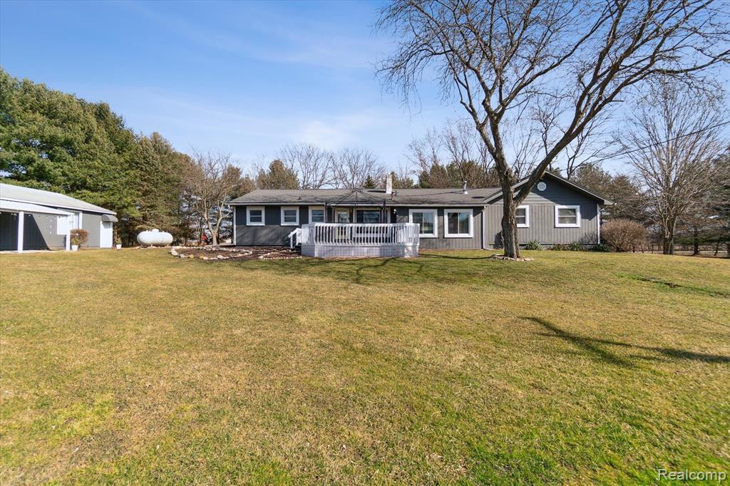 10845 Byron Road, Howell, MI 48855 — Photo 26