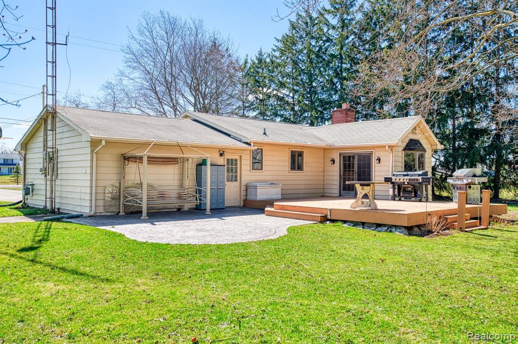 7326 REID Road, Swartz Creek, MI 48473 — Photo 25