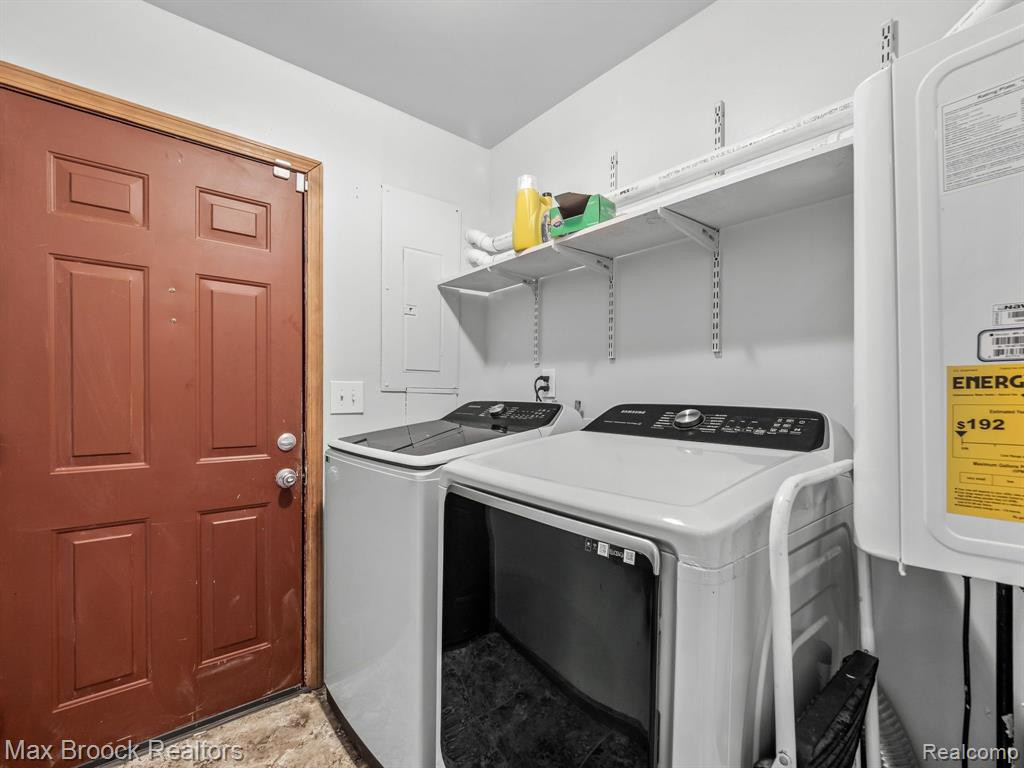 5920 SYRACUSE Street, Taylor, MI 48180 — Photo 13
