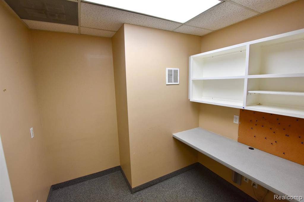 9313 N HAGGERTY Road, Plymouth, MI 48170 — Photo 20