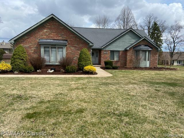 11269 HAMMERSTONE Drive, South Lyon, MI 48178 — Photo 2