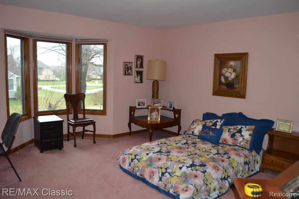 11269 HAMMERSTONE Drive, South Lyon, MI 48178 — Photo 28