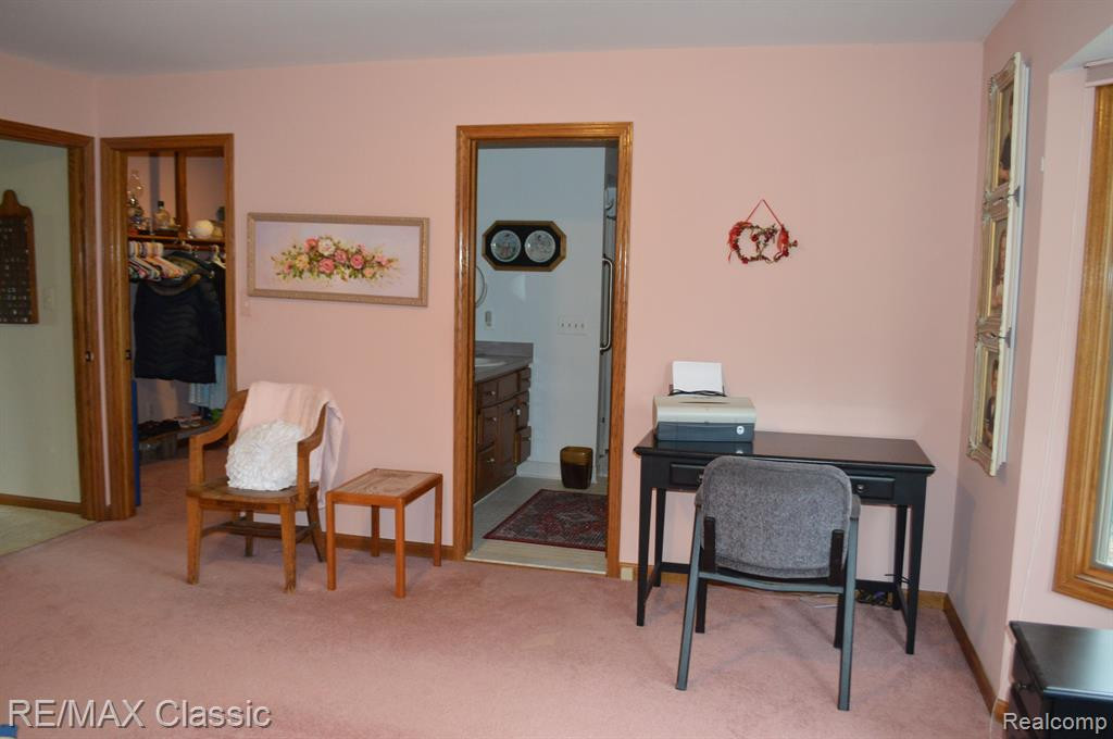 11269 HAMMERSTONE Drive, South Lyon, MI 48178 — Photo 29