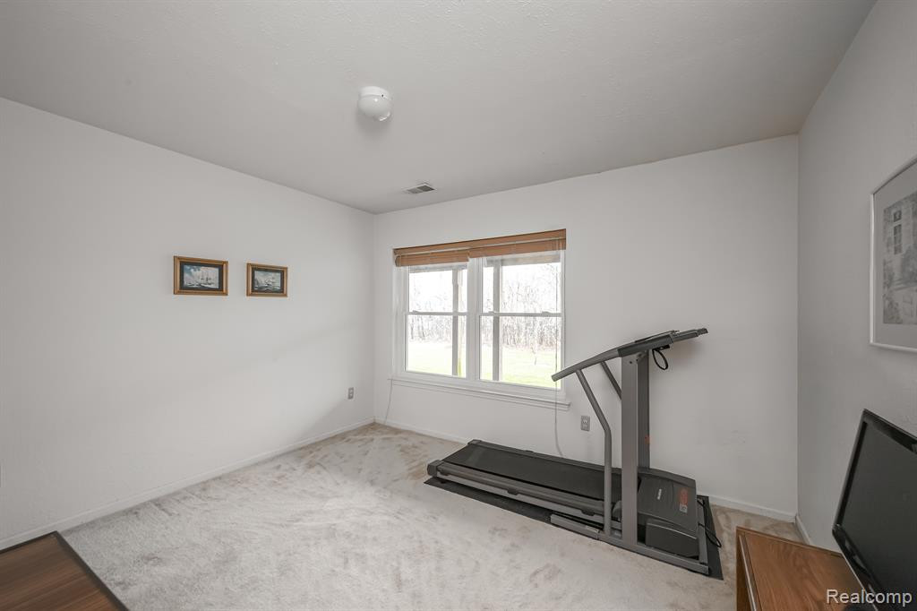3632 MEADOW GROVE Trail, Ann Arbor, MI 48108 — Photo 34