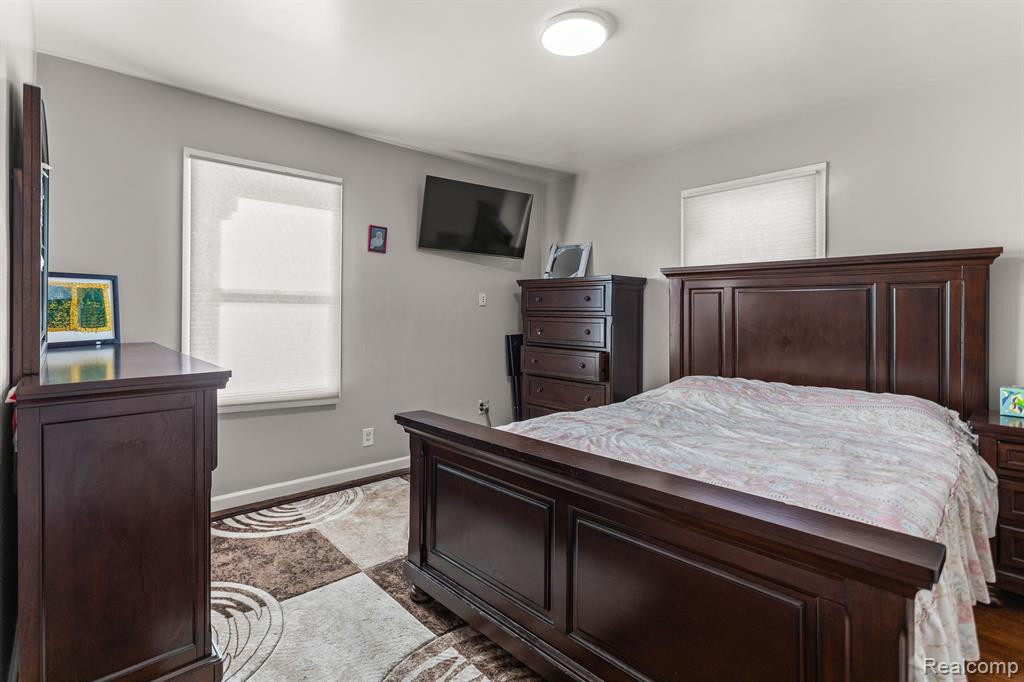 8184 VIRGIL Street, Dearborn Heights, MI 48127 — Photo 16