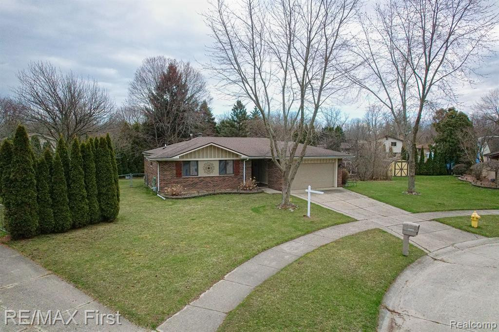 39692 RAGER, Clinton Twp, MI 48038 — Photo 4