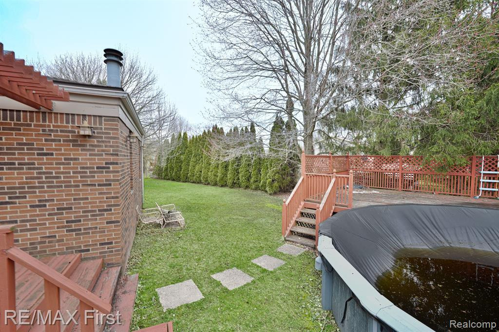39692 RAGER, Clinton Twp, MI 48038 — Photo 12