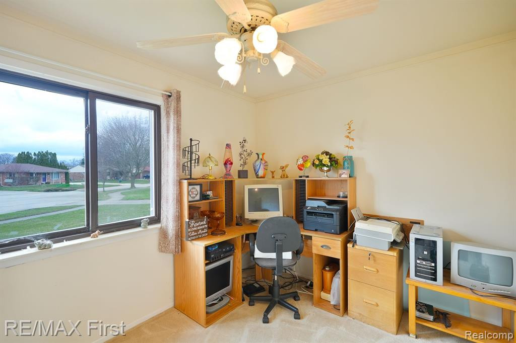 39692 RAGER, Clinton Twp, MI 48038 — Photo 30