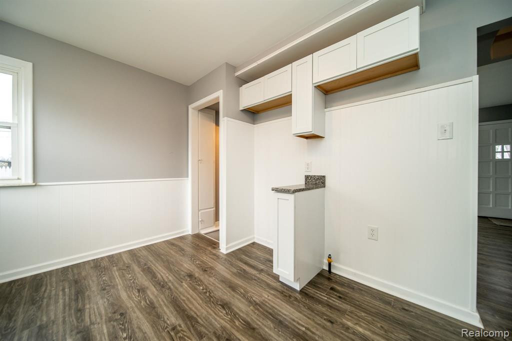 6939 HELEN Street, Garden City, MI — Photo 12