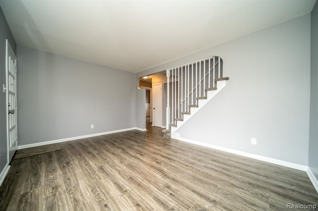 6939 HELEN Street, Garden City, MI — Photo 18