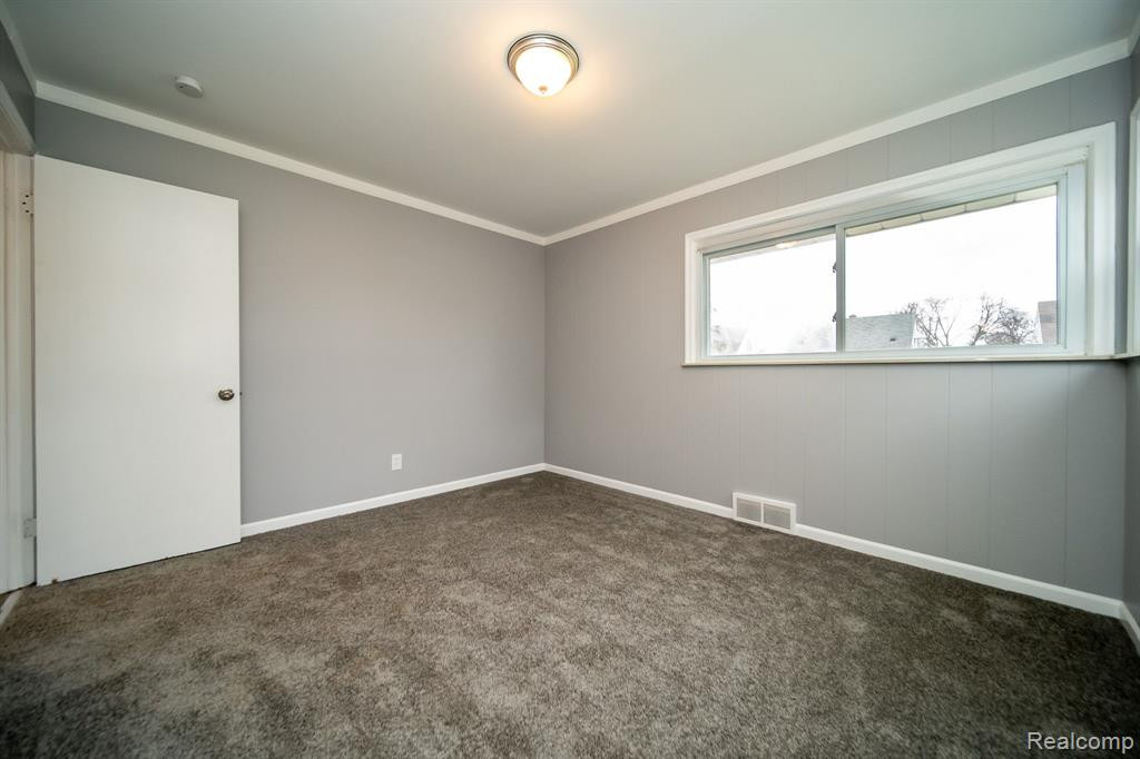 6939 HELEN Street, Garden City, MI — Photo 24