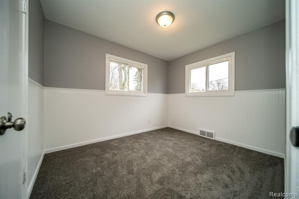 6939 HELEN Street, Garden City, MI — Photo 30