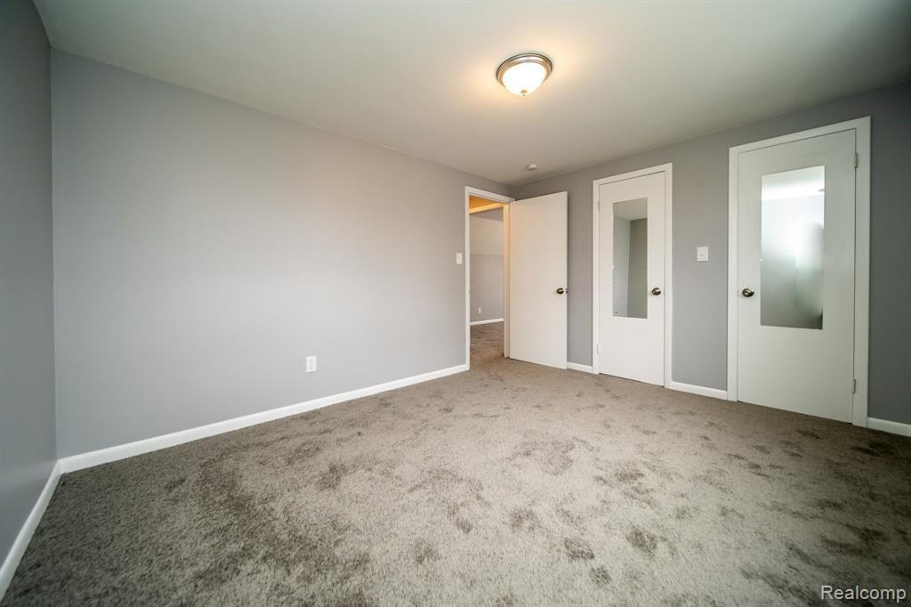 6939 HELEN Street, Garden City, MI — Photo 42