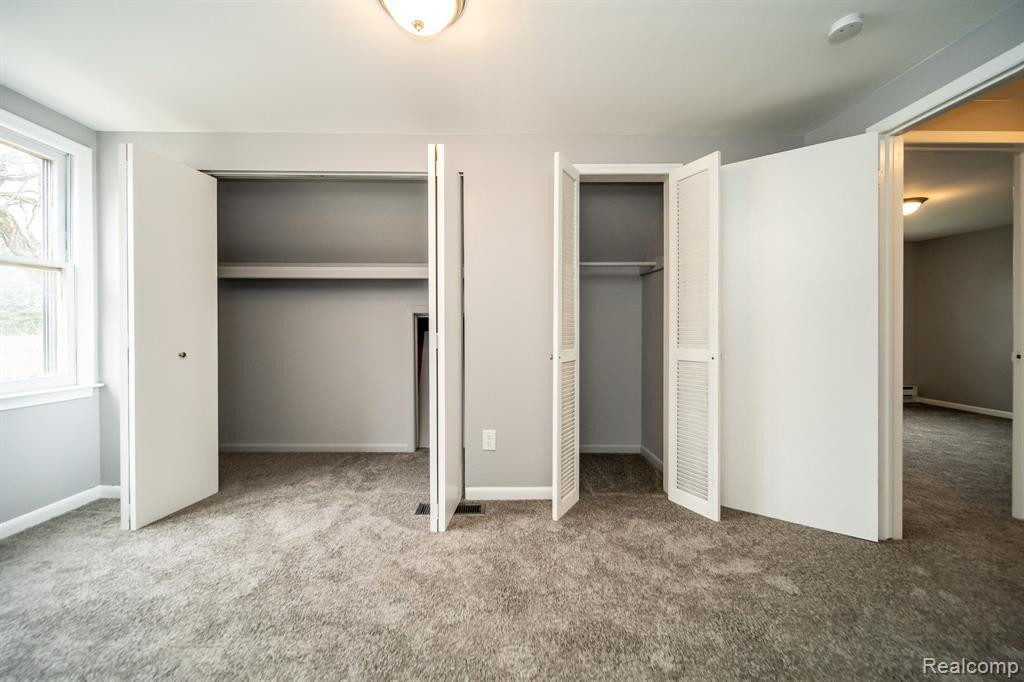 6939 HELEN Street, Garden City, MI — Photo 47